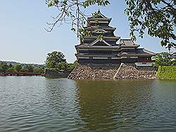 Matsumoto - Matsumoto Castle