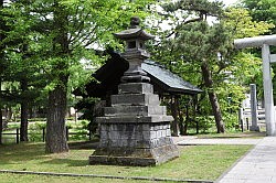 Asahikawa - het park; tempel