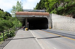 Sounkyo Gorge - lange tunnel met fietspad