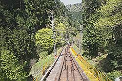 Koyasan - met de kabeltram van station Gokurakubashi naar Koyasan