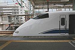 Miyajima - met de Shinkansen, de hogesnelheidstrein, eerst naar Hiroshima