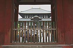 Nara - toegangspoort van de Todai-ji tempel