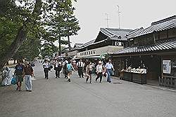 Nara - straatje met (toeristische) winkels