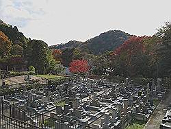 Kamakura - Jomyoji tempel; begraafplaats