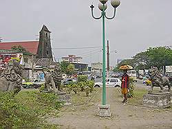 Douala- plein, met broodjes verkoper