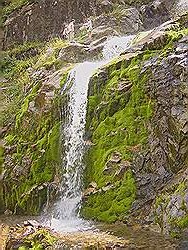 Bergtocht naar de waterval