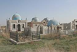 Charyn Canyon - onderweg; orthodoxe begraafplaats