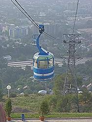 Almaty - Koktobe kabelbaan; weer naar beneden