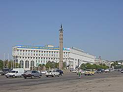 Almaty - republiek plein, geschikt voor de 1 mei parade