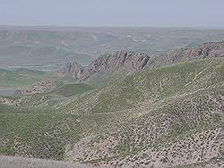 Almaty - de steppe; rivierdal van de Ili rivier