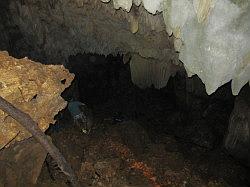 Biak na Bato - Santol cave (grot)