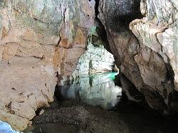 Biak na Bato - Bahay Paniki cave (grot)