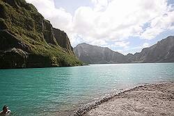 Mount Pinatubo - het kratermeer