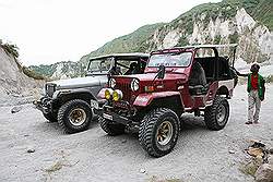 Mount Pinatubo - het blijft mooi zo'n Jeep (en zit prima als je moe bent)