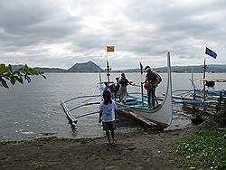 Taal meer - de boot naar het eiland