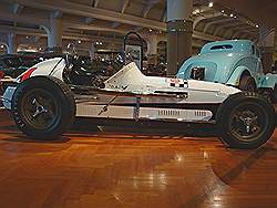 Henry Ford museum - historische raceauto
