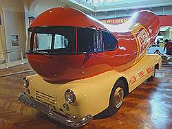 Henry Ford museum - hotdog auto