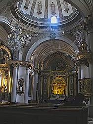 Lima - het oude centrum; Basilica de Veracruz
