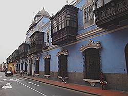 Lima - het oude centrum; mooi huis