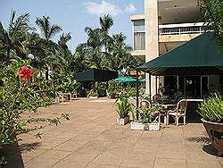 Sheraton hotel Kampala - terras