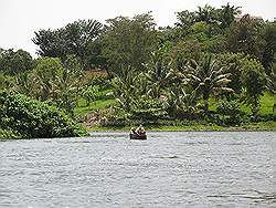 Jinja: source of the nile - vissers
