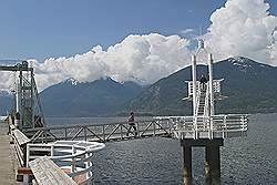 Porteau Cove - oude pier voor ferryboten